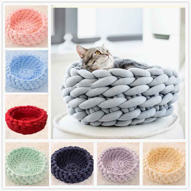 Soft Round Cat Sleeping Basket – Warm & Cozy Pet Bed