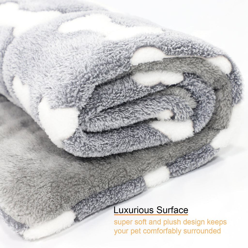 Self-Warming Pet Bed Mat – Washable Reversible Crate Pad for Cats & Dogs
