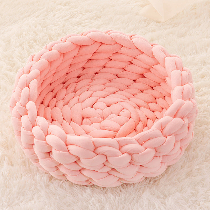 Soft Round Cat Sleeping Basket – Warm & Cozy Pet Bed